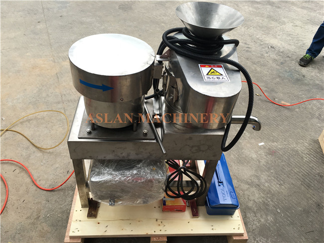 egg shell removing machine